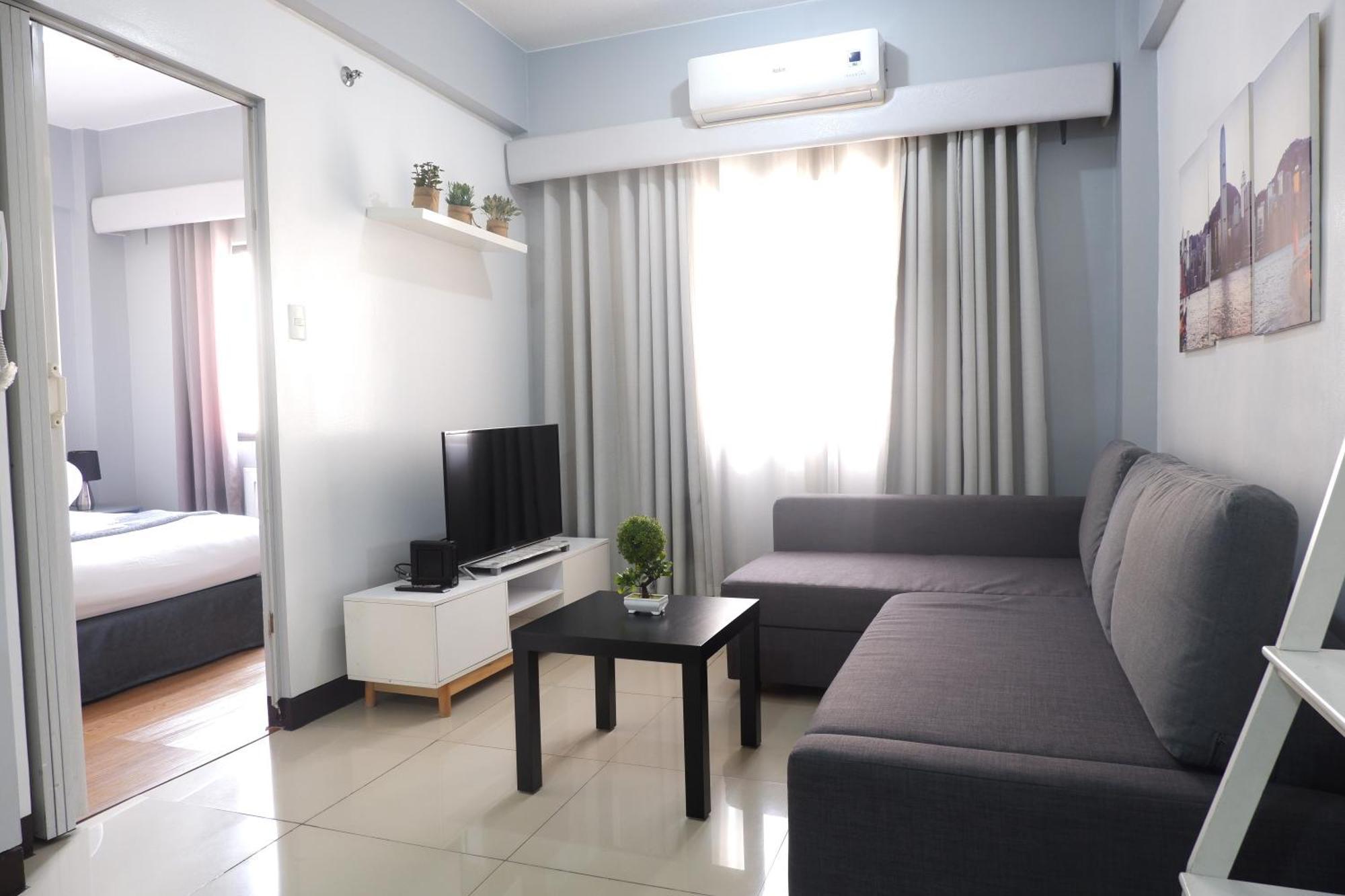 Sarasota Residential Resort Manila Bagian luar foto