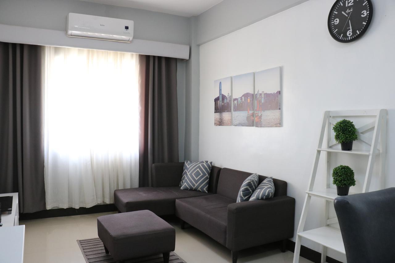 Sarasota Residential Resort Manila Bagian luar foto