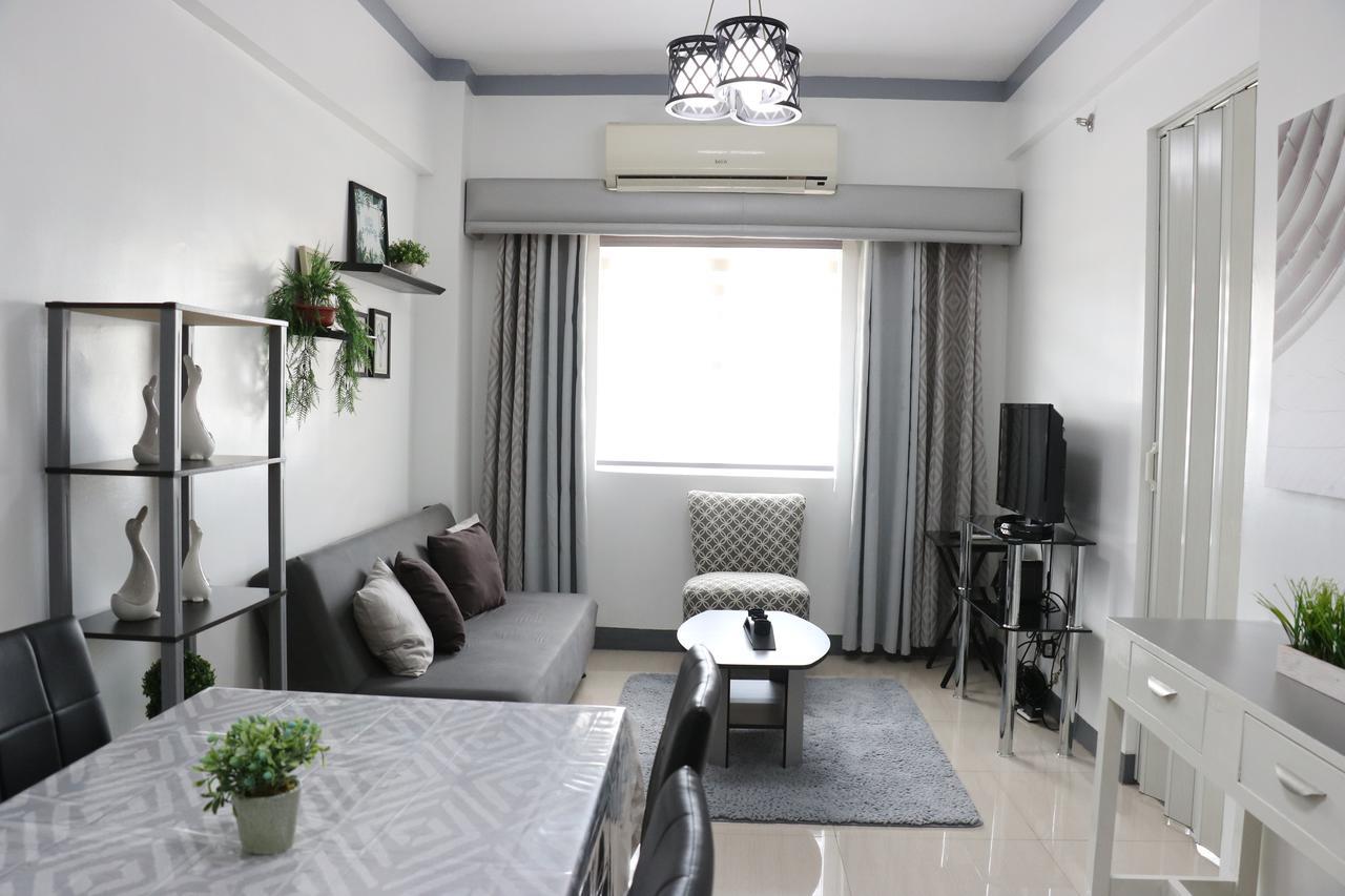 Sarasota Residential Resort Manila Bagian luar foto