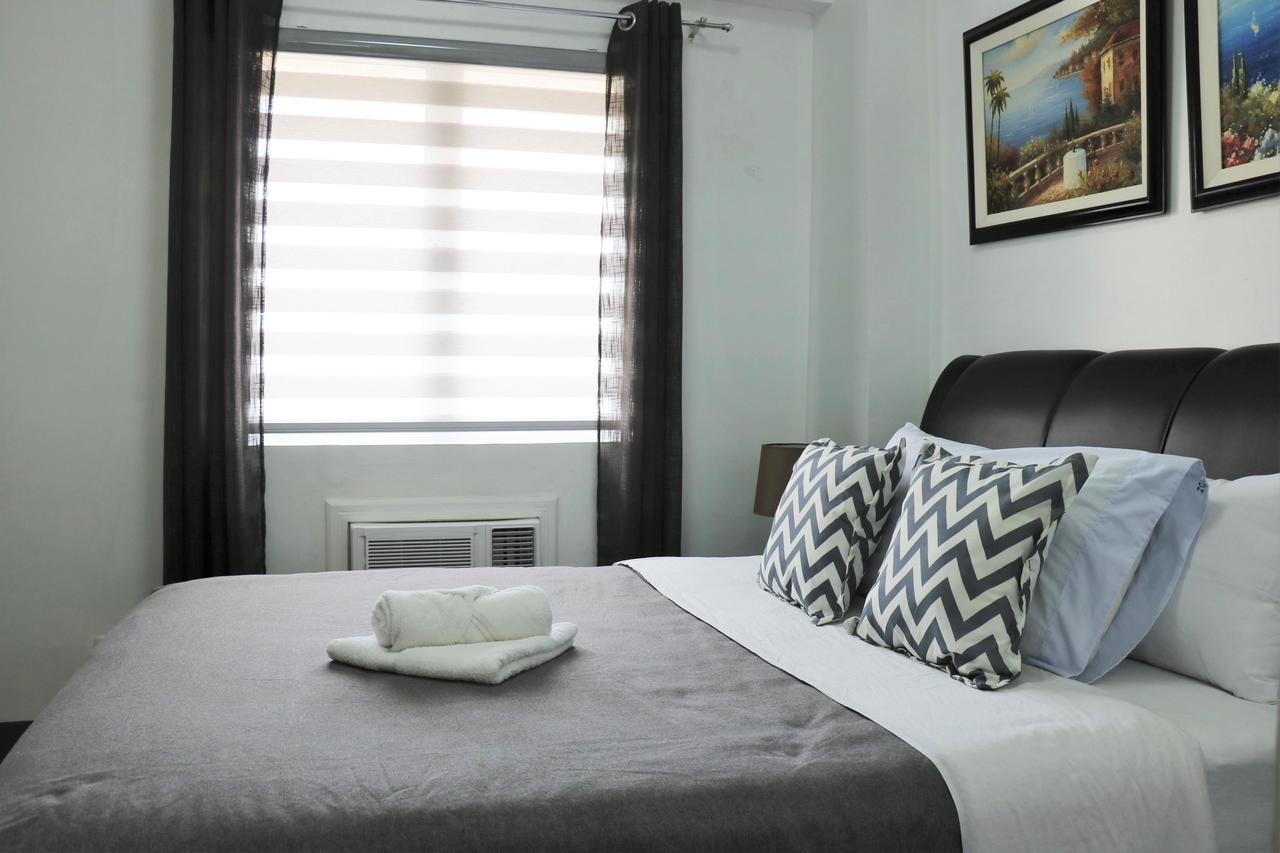 Sarasota Residential Resort Manila Bagian luar foto