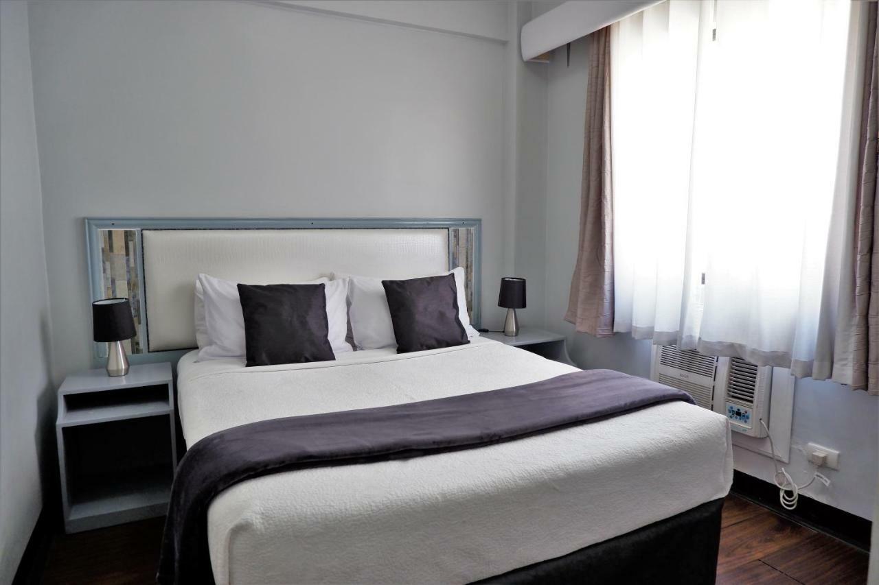 Sarasota Residential Resort Manila Bagian luar foto
